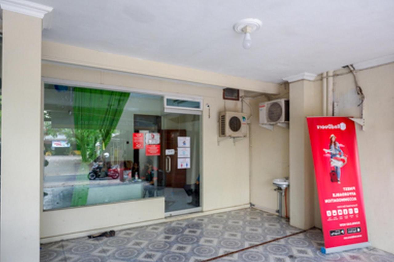 Hotel Reddoorz Near Rsud Kudus Esterno foto