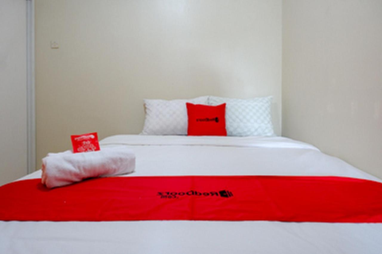 Hotel Reddoorz Near Rsud Kudus Esterno foto